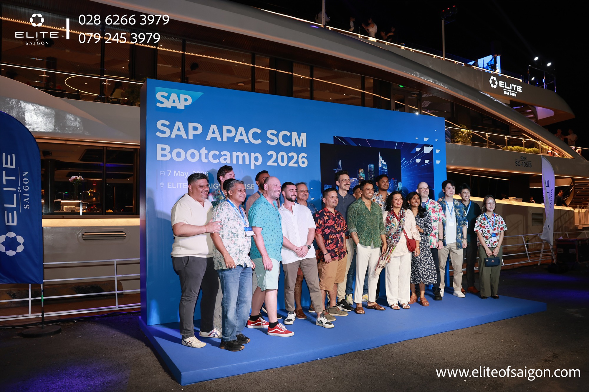 Hình 1: Du thuyền Stellar Of Saigon trở thành nơi tổ chức đêm tiệc hoành của tập đoàn SAP APAC.